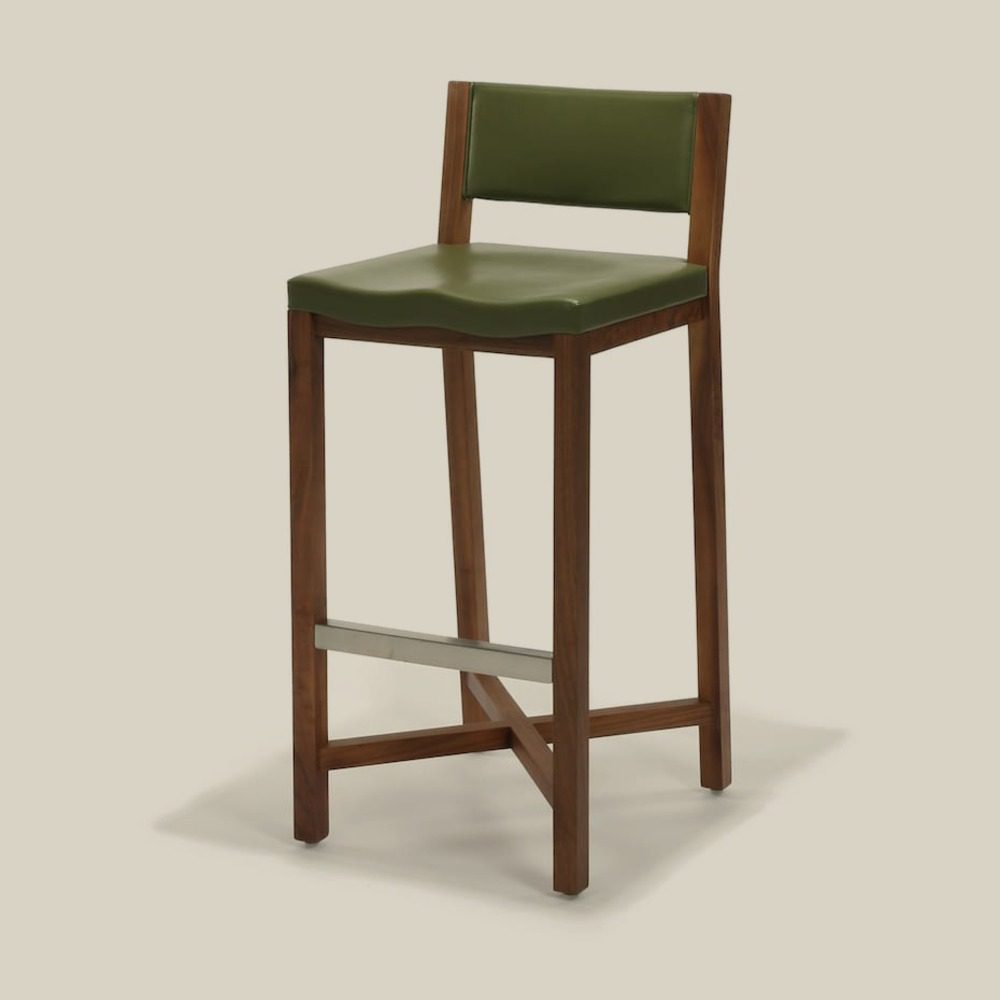 Nash Upholstered Stool – Designform Alpine Lodge Collection